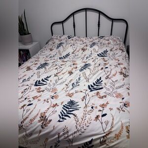 Floral queen size duvet cover